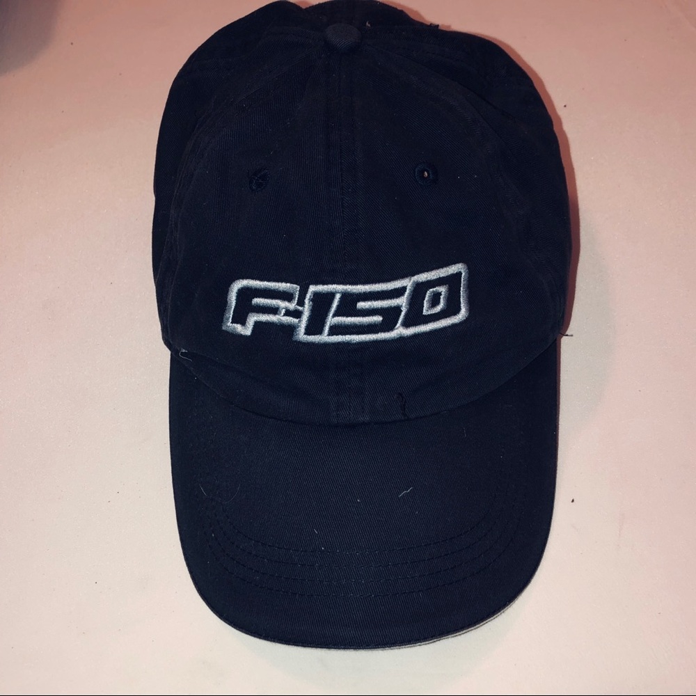 Ford F-150 black hat